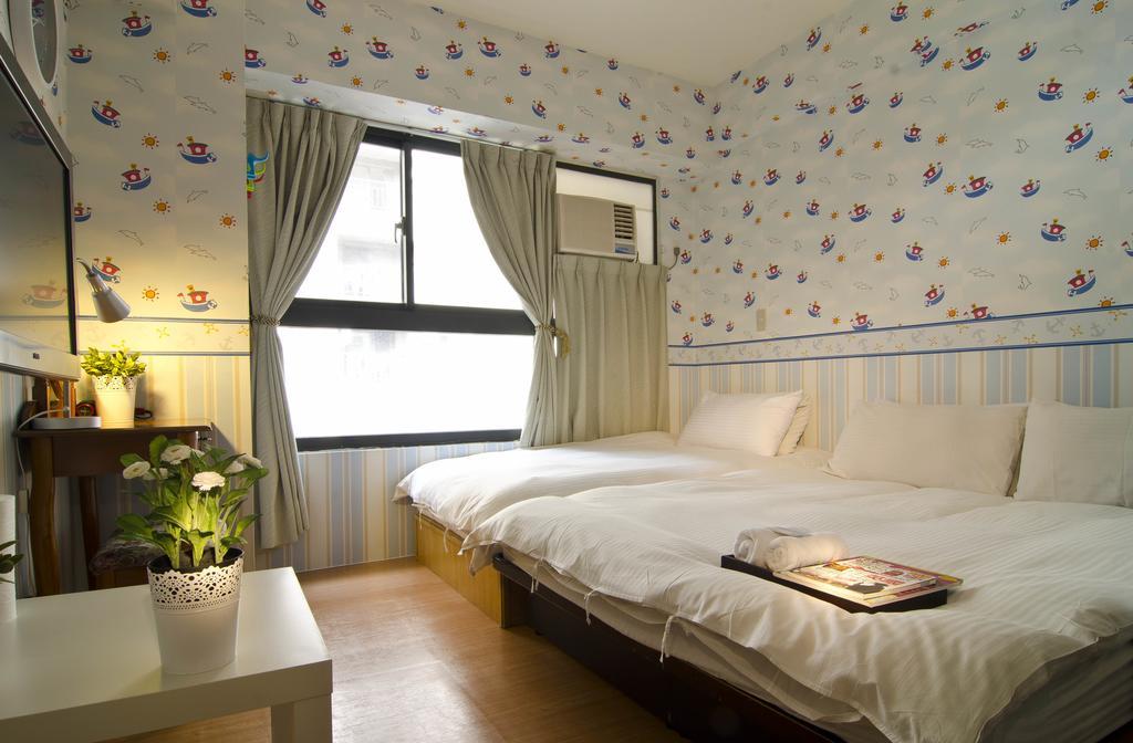 Star Hostel Taichung Exterior photo