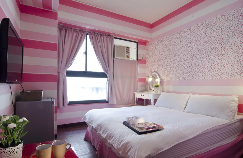 Star Hostel Taichung Exterior photo