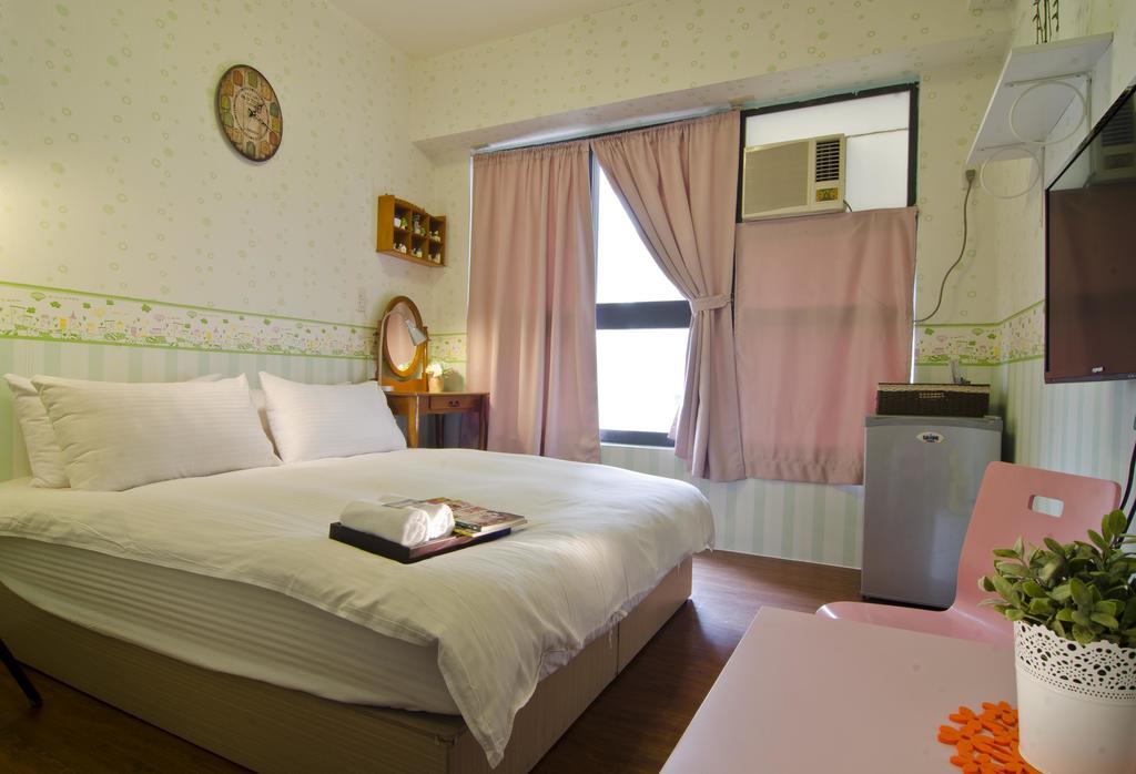 Star Hostel Taichung Exterior photo